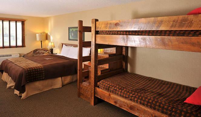 Boarders Inn & Suites By Cobblestone Hotels In Waukon Dış mekan fotoğraf