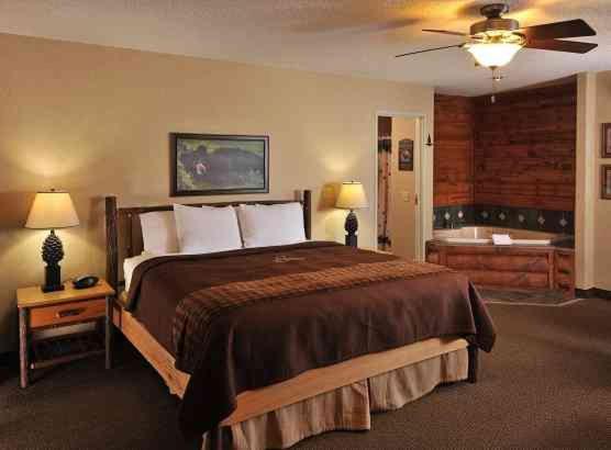 Boarders Inn & Suites By Cobblestone Hotels In Waukon Dış mekan fotoğraf